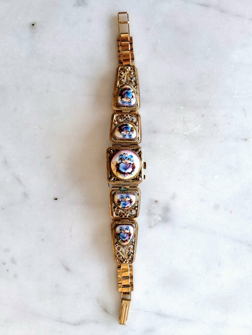 USSR Watch Ladies CHAIKA Чайка Iris Floral Enamel Vintage Bracelet